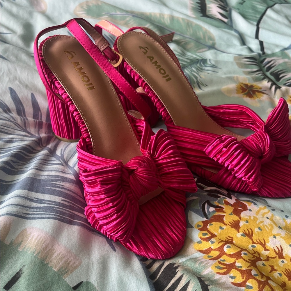 Amoji Hot Pink Pleated Bow Block Heel Sandals